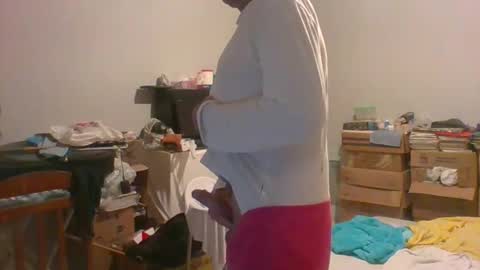 MACHOLIVRE online show from November 10, 4:55 am