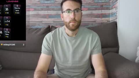 Snapshot of machohiberiko chatting on October 27, 4:22 pm Jota online show from October 27, 4:22 pm