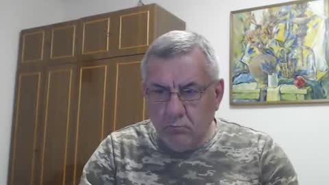 Snapshot of machomale3 chatting on April 23, 6:21 pm Macho online show from April 23, 6:21 pm