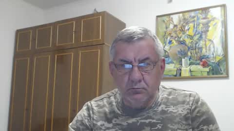 Snapshot of machomale3 chatting on April 24, 6:43 pm Macho online show from April 24, 6:43 pm