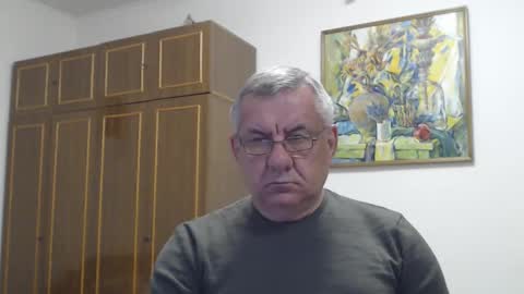Snapshot of machomale3 chatting on April 29, 5:52 pm Macho online show from April 29, 5:52 pm