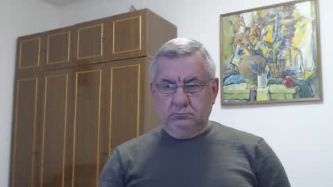 Snapshot of machomale3 chatting on May 2, 5:40 pm Macho online show from May 2, 5:40 pm