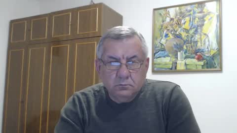 Snapshot of machomale3 chatting on May 6, 6:57 pm Macho online show from May 6, 6:57 pm