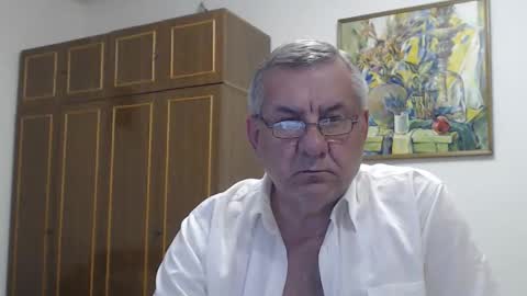 Snapshot of machomale3 chatting on May 7, 6:02 pm Macho online show from May 7, 6:02 pm