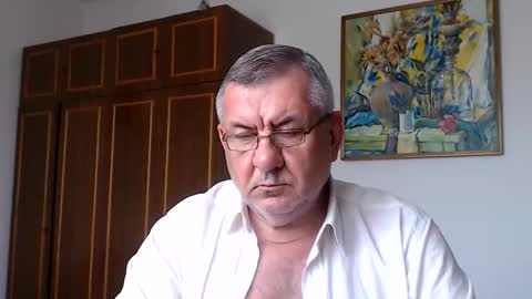 Snapshot of machomale3 chatting on June 7, 2:21 pm Macho online show from June 7, 2:21 pm