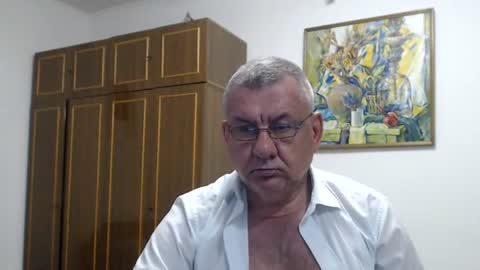 Snapshot of machomale3 chatting on July 23, 6:39 pm Macho online show from July 23, 6:39 pm