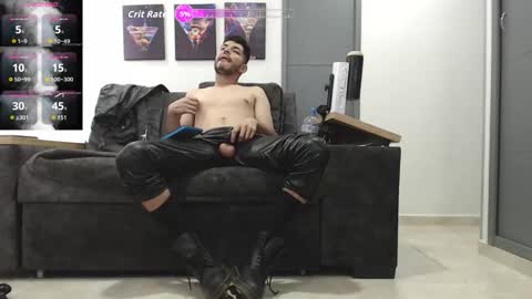 instagram mackdanielsx online show from March 17, 9:40 pm