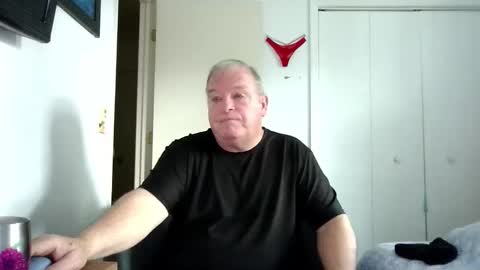 mackdocc001 online show from January 7, 4:31 pm