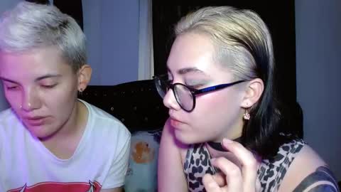 Noah Askew online show from March 7, 10:29 pm