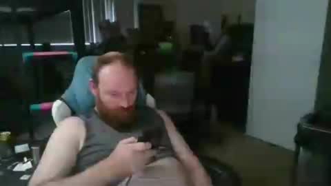 Snapshot of mackhere4u chatting on June 17, 12:02 am mackhere4u online show from June 17, 12:02 am