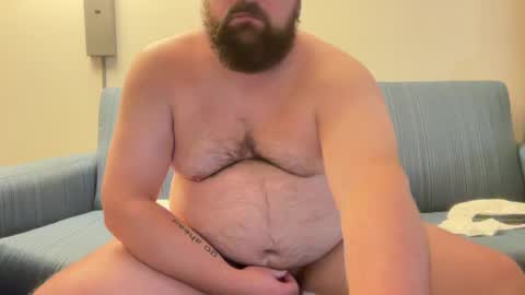 Snapshot of macrackin33 chatting on December 6, 2:46 am macrackin33 online show from December 6, 2:46 am