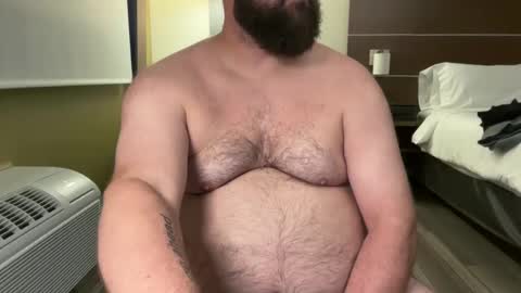 Snapshot of macrackin33 chatting on December 9, 3:40 am macrackin33 online show from December 9, 3:40 am