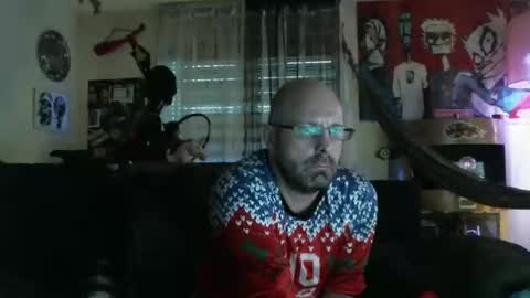 Snapshot of mad_dem0n chatting on December 15, 9:24 am Manuel online show from December 15, 9:24 am