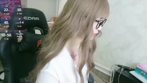 Snapshot of mad_dy chatting on July 26, 3:30 pm Mad D online show from July 26, 3:30 pm