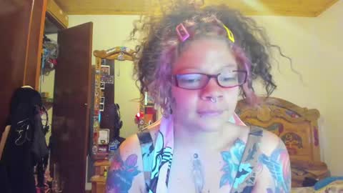 di online show from February 8, 5:08 pm