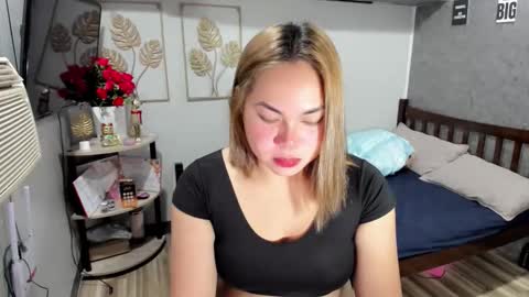 Ivy online show from February 17, 10:12 am