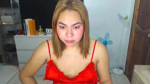 Ivy online show from April 10, 3:01 am