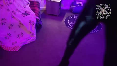 Madame Lucifer online show from February 13, 5:36 am