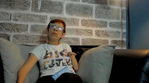 Snapshot of madame_mature1 chatting on May 3, 2:12 pm Madame online show from May 3, 2:12 pm