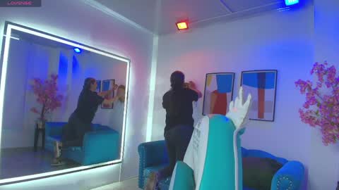 Snapshot of madame_scarllet chatting on April 25, 11:46 am Madame Scarllet online show from April 25, 11:46 am