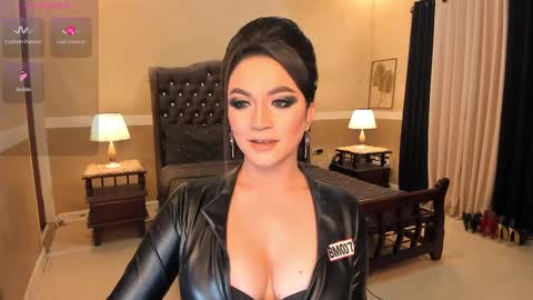 Snapshot of madammistressdominatrixxx chatting on February 27, 10:53 pm Alison Kloss online show from February 27, 10:53 pm