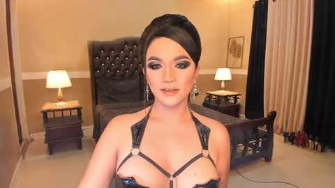 Snapshot of madammistressdominatrixxx chatting on March 5, 1:31 am Alison Kloss online show from March 5, 1:31 am