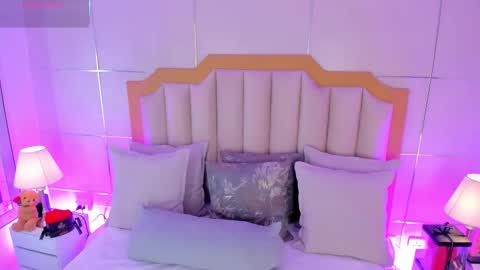    online show from February 13, 7:32 pm