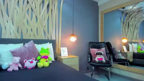 Madisson online show from April 14, 12:44 pm