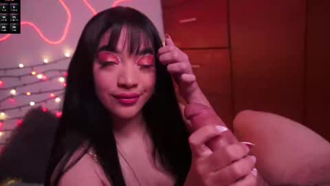 Snapshot of maddisrock chatting on October 17, 10:18 am madis online show from October 17, 10:18 am