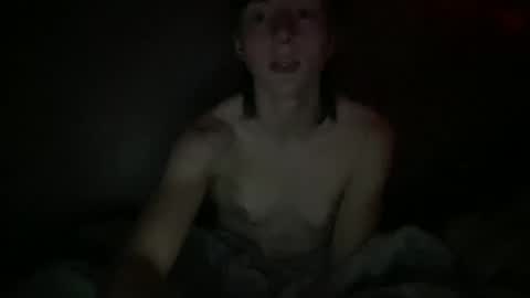 Snapshot of maddlips chatting on October 23, 4:34 am Rat Boy online show from October 23, 4:34 am