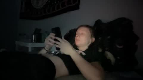 Snapshot of maddlips chatting on November 26, 12:06 pm Rat Boy online show from November 26, 12:06 pm