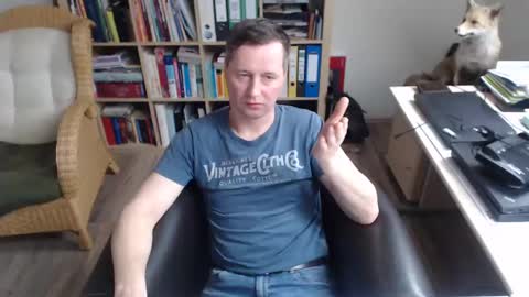 Snapshot of maddmax8 chatting on January 15, 8:30 am Mad4You online show from January 15, 8:30 am