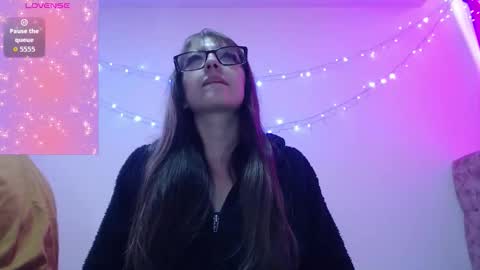 Maddy UwU online show from December 15, 7:18 pm