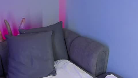 Snapshot of maddy_walker chatting on December 24, 3:05 am Maddy online show from December 24, 3:05 am