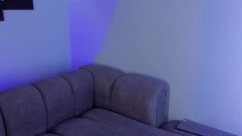 Snapshot of maddy_walker chatting on March 6, 2:51 am Maddy online show from March 6, 2:51 am