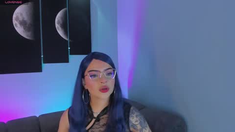 Snapshot of maddy_walker chatting on April 3, 12:25 pm Maddy online show from April 3, 12:25 pm