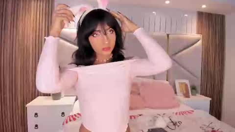 Snapshot of maddy_xoxo_hot chatting on September 20, 9:16 pm Maddy online show from September 20, 9:16 pm