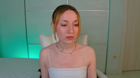 maddygarcia online show from March 8, 1:50 am