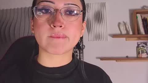   Please followme and rate me your thumbs up online show from November 21, 11:03 pm