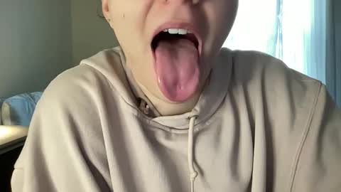 maddyhasyummypussy online show from March 7, 4:15 pm