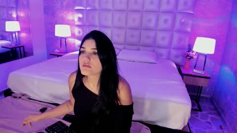 Maddy online show from March 25, 11:49 am