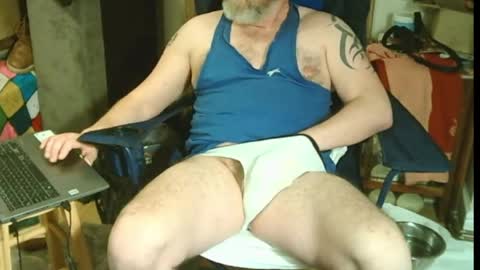 Snapshot of made4pleasure chatting on April 9, 6:46 pm made4pleasure online show from April 9, 6:46 pm