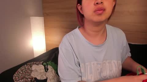 Madelaine  online show from April 1, 10:38 am