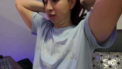 Madelaine  online show from April 18, 11:03 am