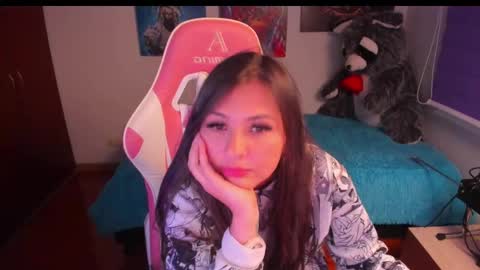 Snapshot of madeleine_shinobi chatting on February 19, 4:44 am Emily Only Fans online show from February 19, 4:44 am