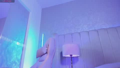 Snapshot of madeleynrose chatting on July 27, 9:22 pm Madeleyn online show from July 27, 9:22 pm