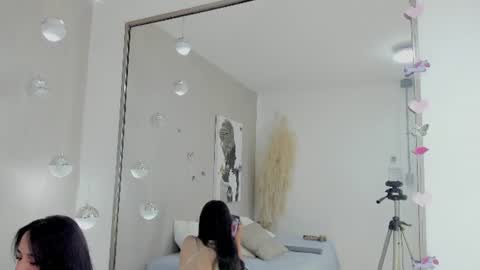 Snapshot of madeline_jhones chatting on June 11, 12:08 am Madeline online show from June 11, 12:08 am