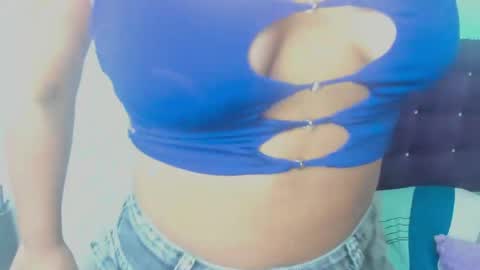 madelinesquit online show from April 12, 7:08 pm