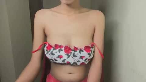 Snapshot of madhubala09 chatting on October 30, 8:53 pm madhubala09 online show from October 30, 8:53 pm
