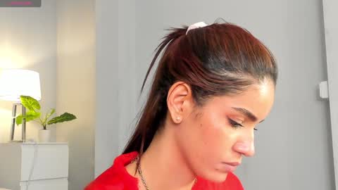 Snapshot of madie_collins7 chatting on January 17, 5:51 pm Madie online show from January 17, 5:51 pm